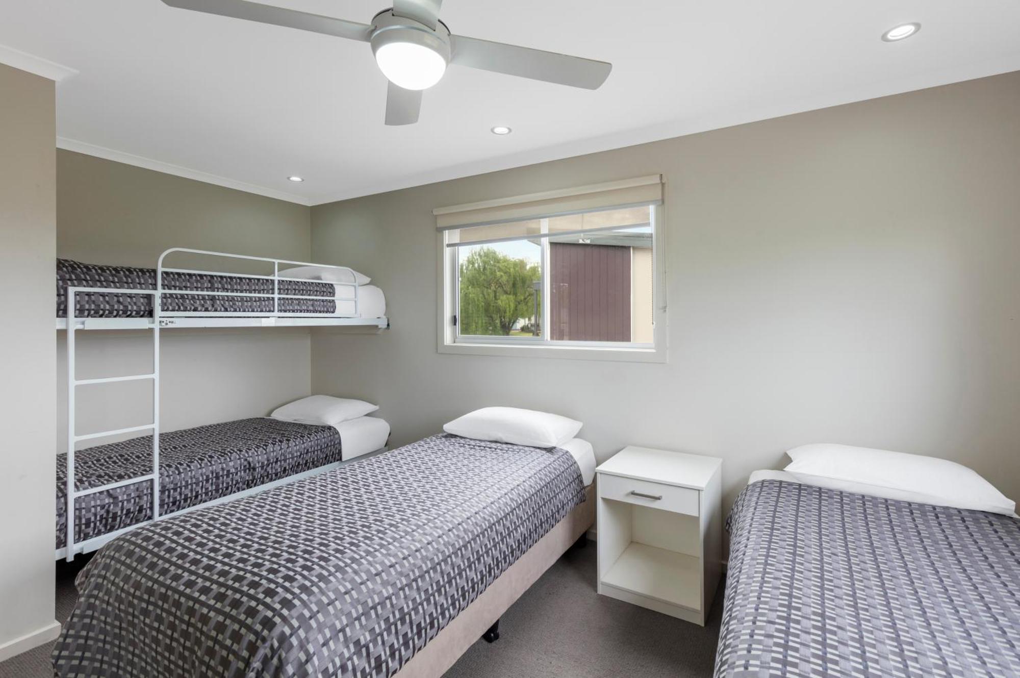 Racv Cobram Resort Room photo